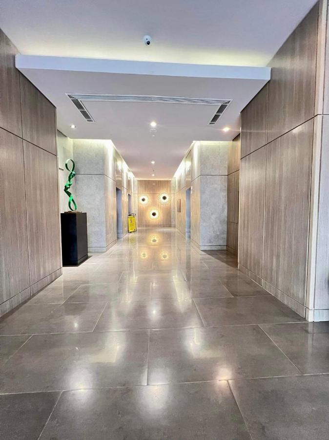 Aeon Towers Studio Suite Davao Stadt Exterior foto