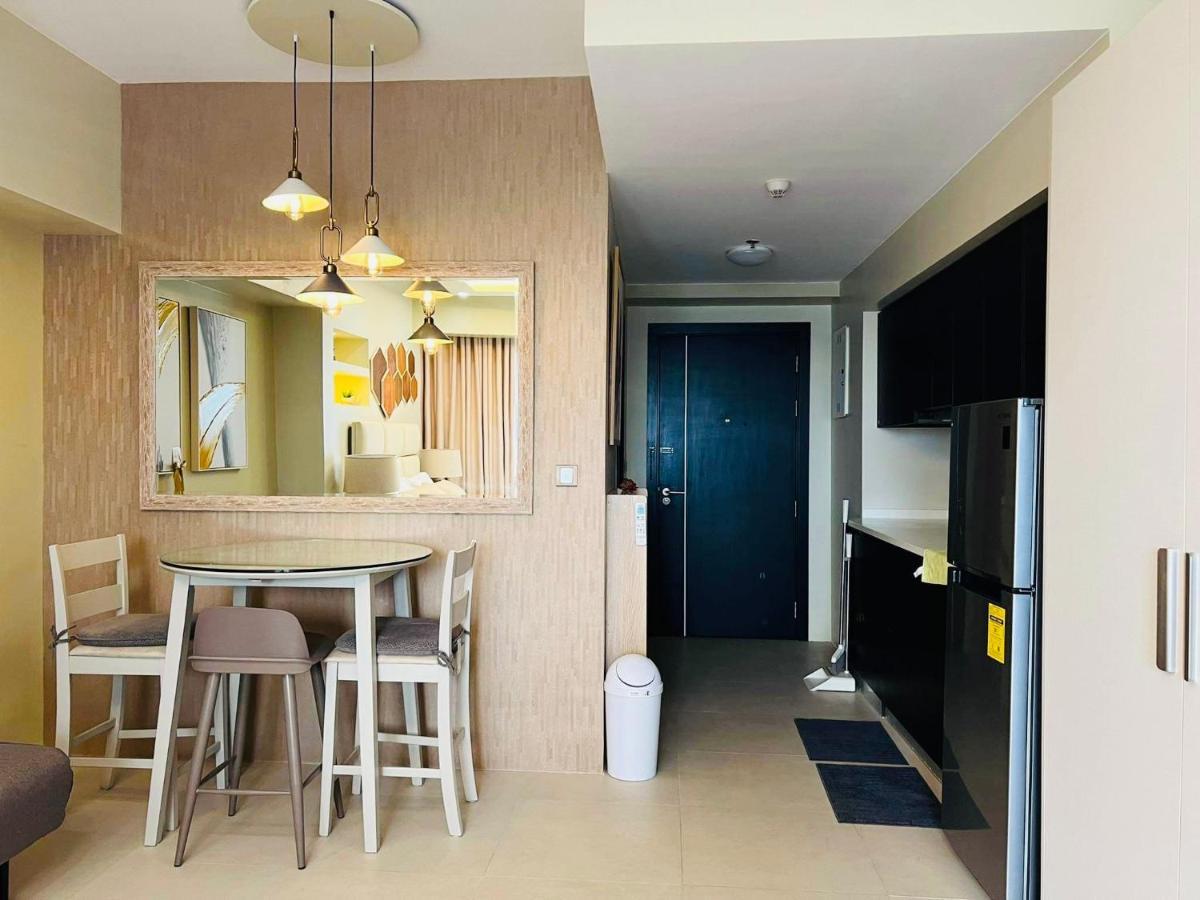 Aeon Towers Studio Suite Davao Stadt Exterior foto